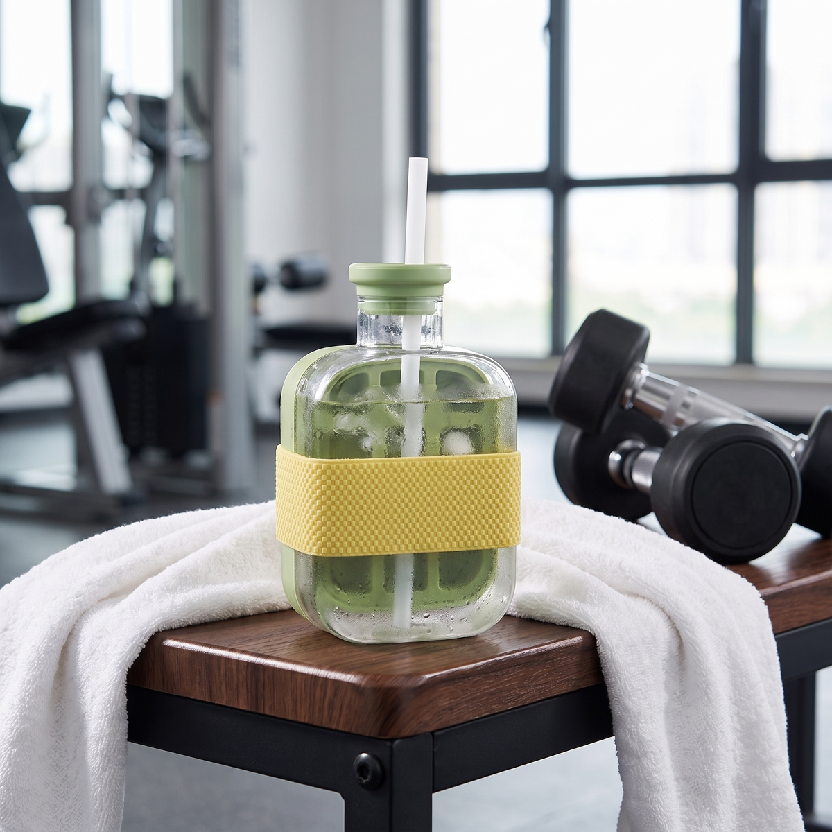 2-in-1 Press & Release Ice Maker Cup